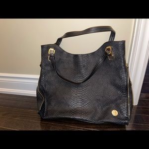 Vince camuto black tote